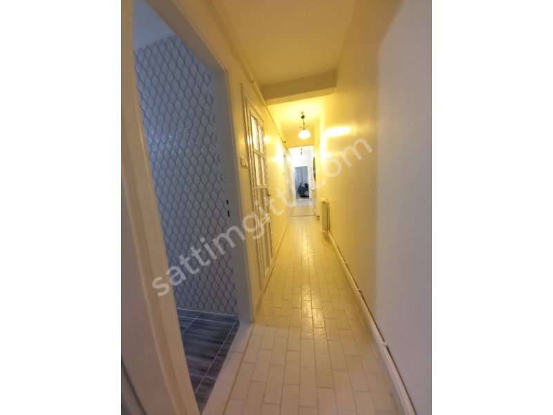 ÜSKÜDAR ÖZYILMAZ GAYRİMENKUL'den ZEYNEPKAMİL SATILIK 2+1 DAİRE