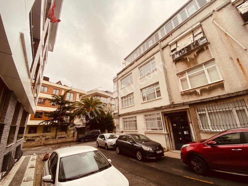 Üsküdar Özyılmaz Salacak Mah. satılık 3+1 teraslı Daire