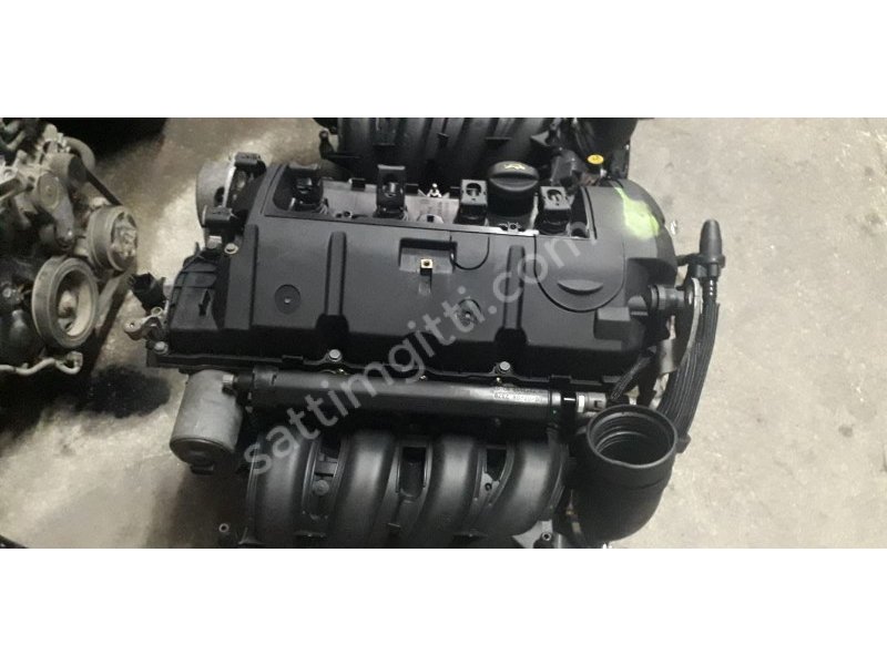 PEJO  308  VTİ  BENZİNLİ ÇIKMA  KOMPLE  MOTOR.