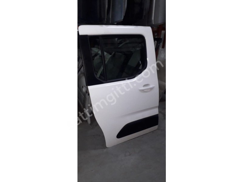 TOYOTA PROACE CİTY  ÇIKMA  KAPI LİDER PEUGEOT