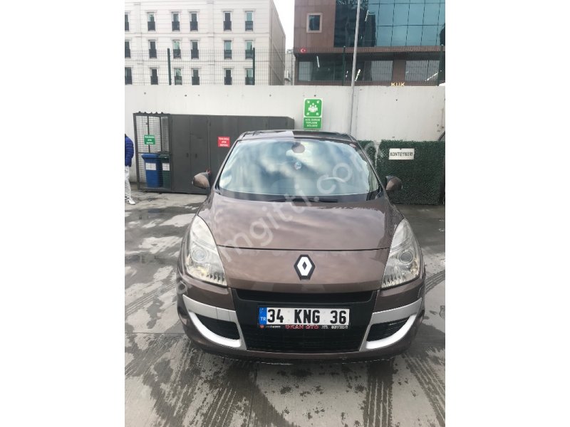 Renault Grand Scenic 1.5 dCi - 2010 Model