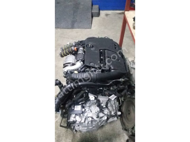 PEJO  308  1.6  HDİ  ÇIKMA   KOMPLE  MOTOR